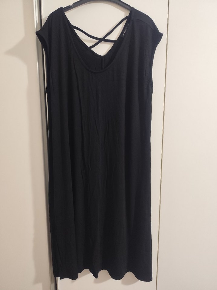 Siyah V Yaka Uzun Askılı Gotik Elbise - Görsel 2