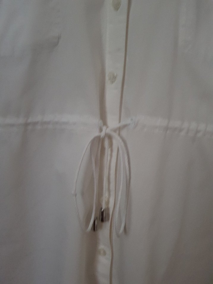 Kadın Beyaz Düğmeli Pamuklu Gömlek - Görsel 3