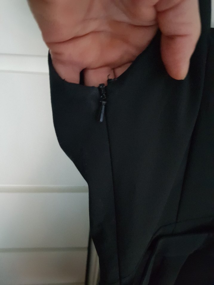 Siyah Midi Kare Yaka Kemerli Elbise - Görsel 3