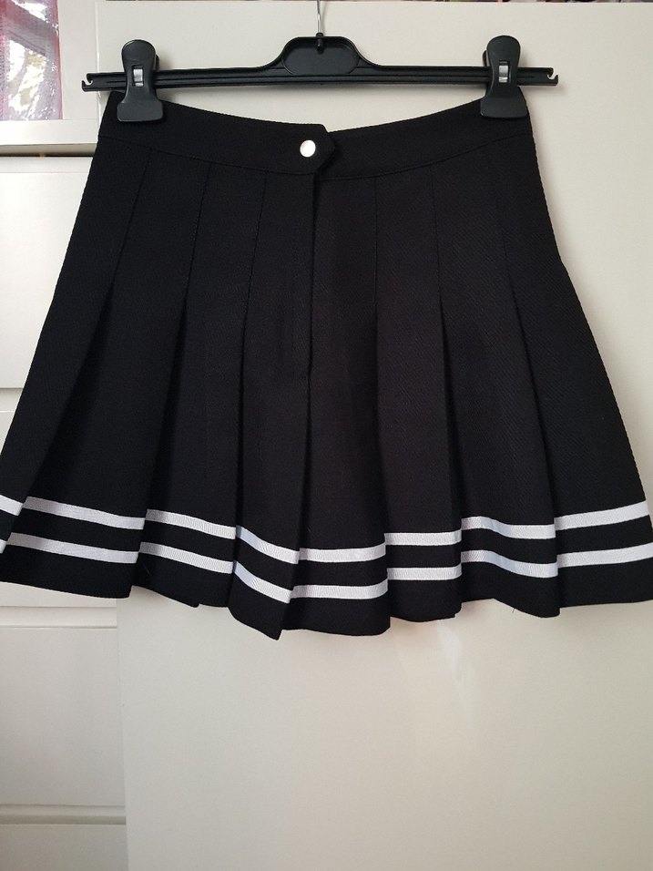 Çizgili Pilili Siyah Mini Etek - Görsel 2