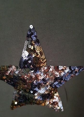 Pul İşlemeli Yeşil Sweatshirt - Görsel 2