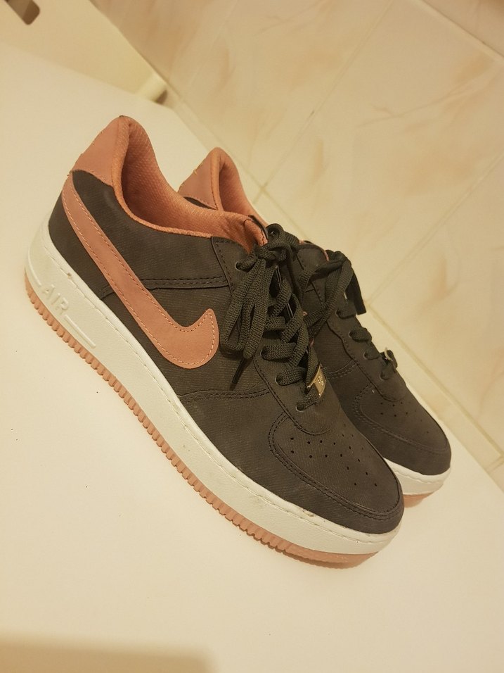 Nike Kadın Spor Ayakkabı - Görsel 2