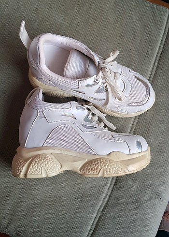 Beyaz Bağcıklı Spor Kadın Sneakers - Görsel 4