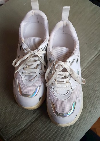 Beyaz Bağcıklı Spor Kadın Sneakers - Görsel 3