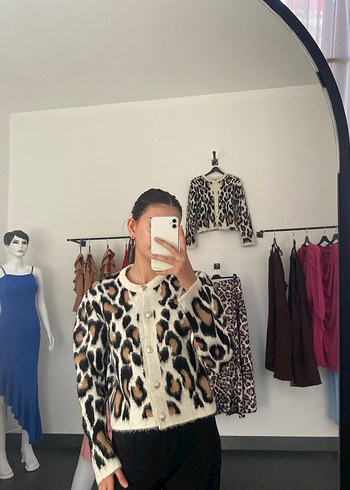 diğer Beden Leopar Desenli Kürklü Kadın Hırka