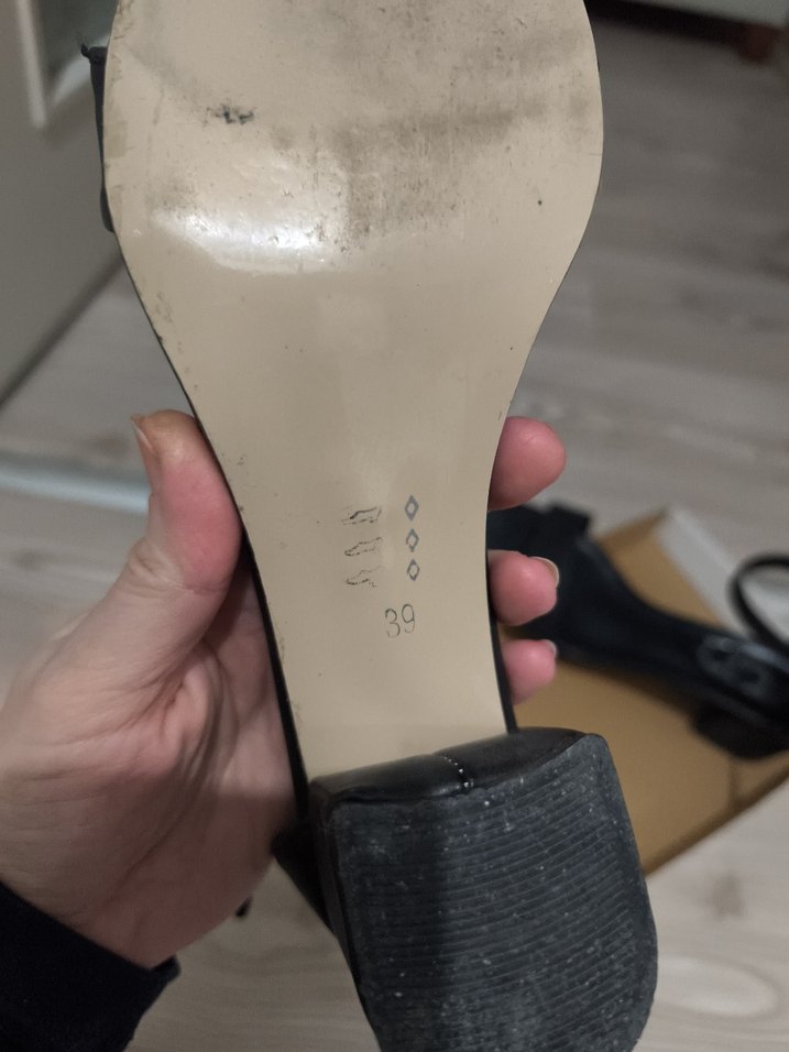 Siyah Tokalı Kalın Topuklu Kadın Abiye Ayakkabı - Görsel 2