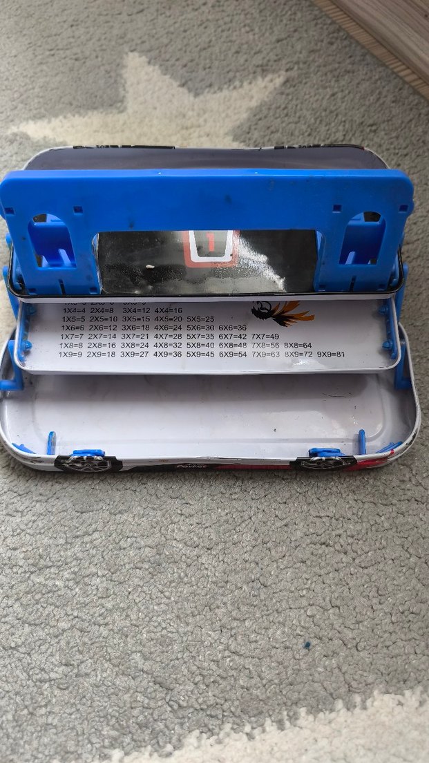 Carpim tablolu metal kalem kurusu - Görsel 4