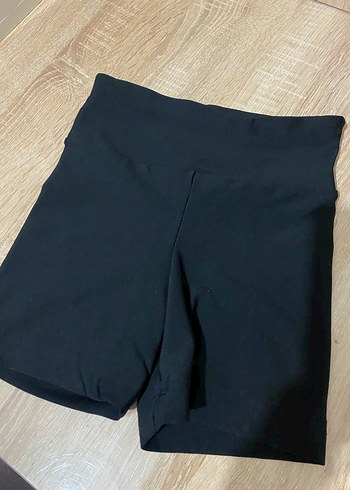 Kadın Siyah Yüksek Bel Süet Şort - Görsel 2