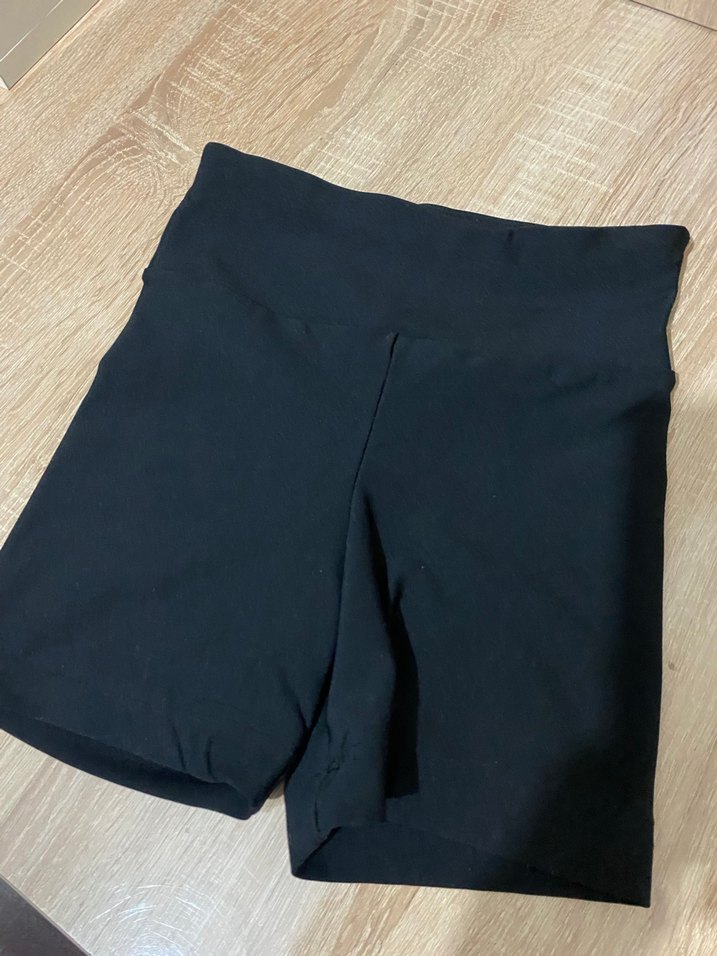 Kadın Siyah Yüksek Bel Süet Şort - Görsel 2