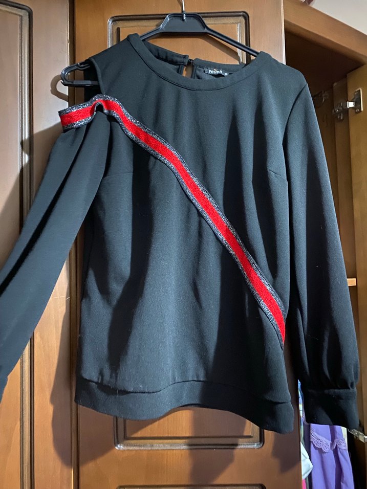 Kemer Detaylı Siyah Kadın Sweatshirt - Görsel 3