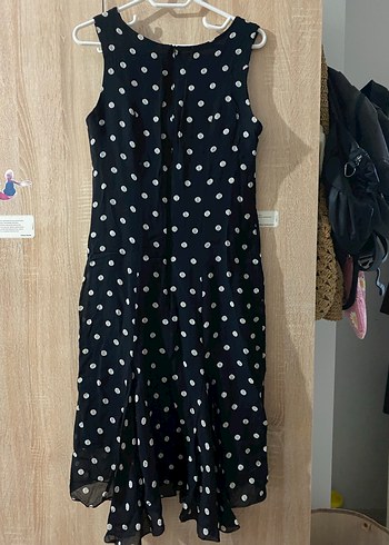 Puantiye Desenli Uzun V Yaka Elbise - Görsel 4