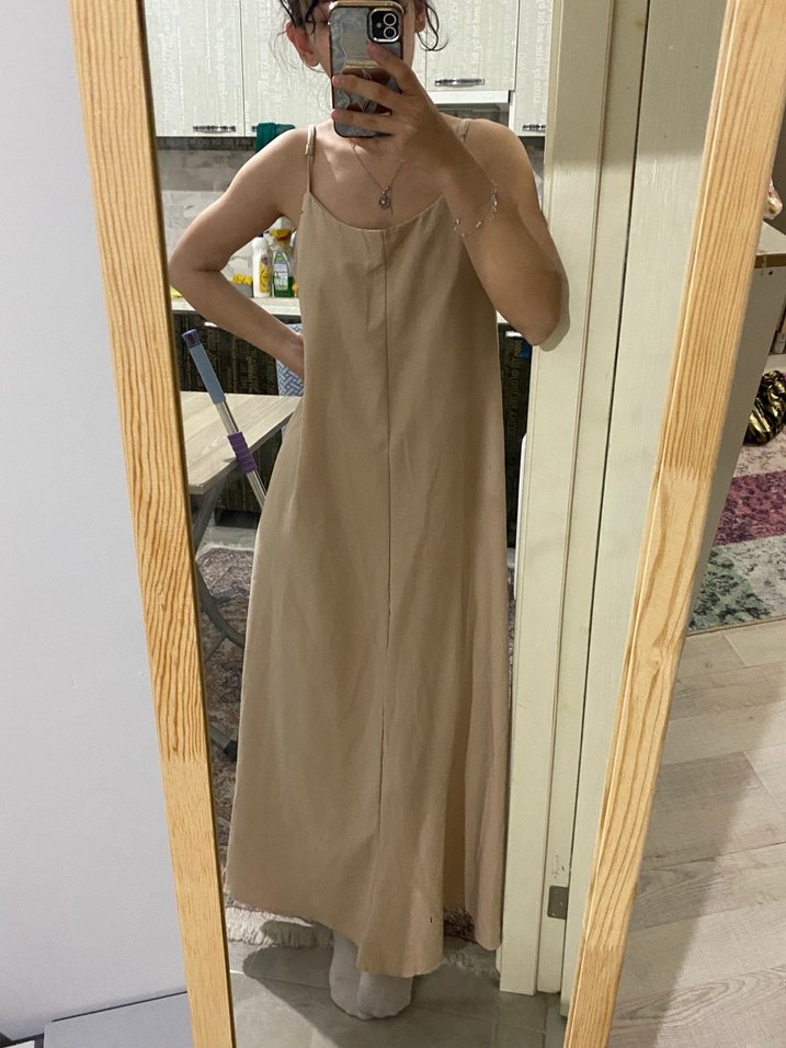 Bej Keten Uzun Askılı Elbise - Görsel 2