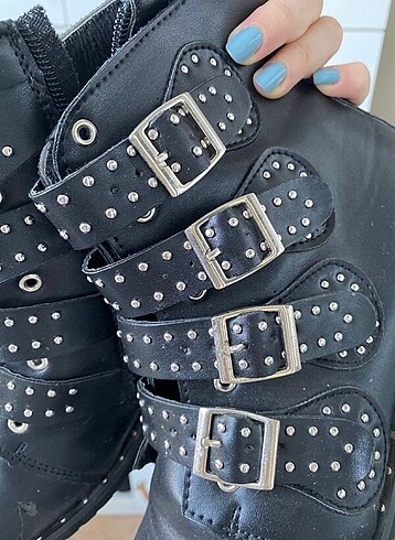 Bot Ayakkabı - Görsel 3