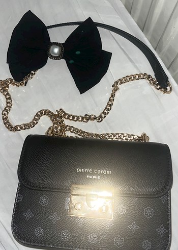 Pierre Cardin Siyah Deri Zincir Detaylı Çanta