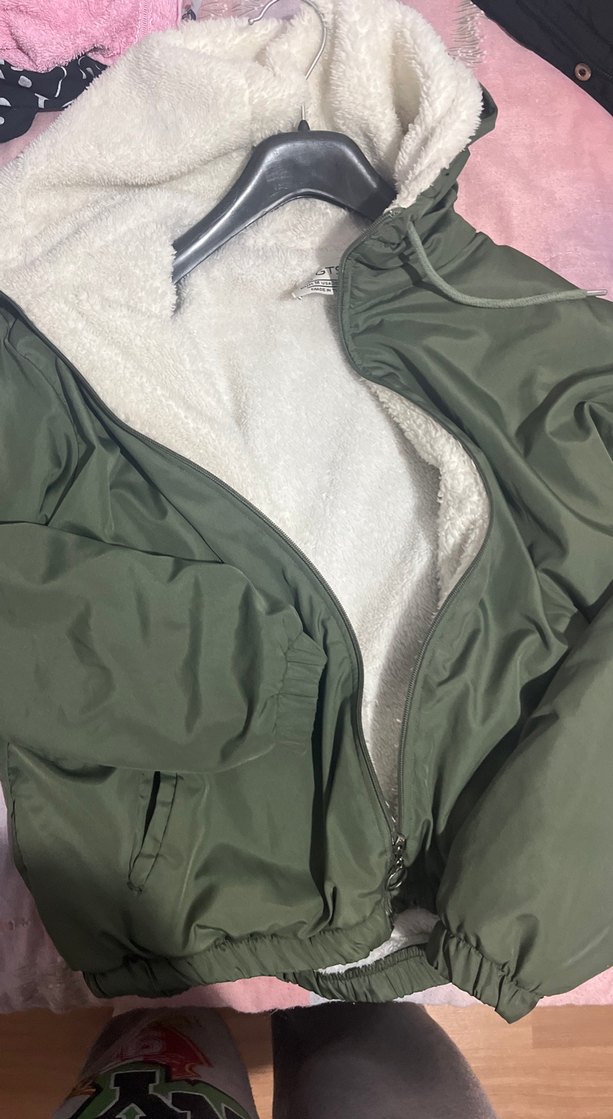 Yüksek Yakalı Yeşil Fermuarlı Kadın Ceket - Görsel 2