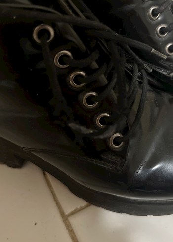 Siyah Deri Blok Topuklu Punk Botlar - Görsel 2