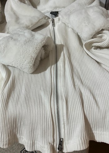 Shein Beyaz Kadın Peluş Detaylı Midi Ceket - Görsel 3