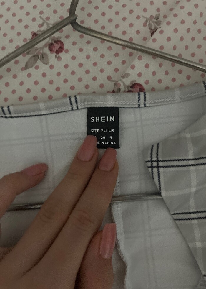 Shein şort tulum bluz - Görsel 2