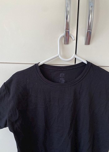H&M Siyah Kısa Kollu Tişört