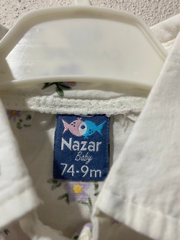 Kız Çocuk Beyaz Çiçekli Fırfırlı Gömlek - Görsel 3