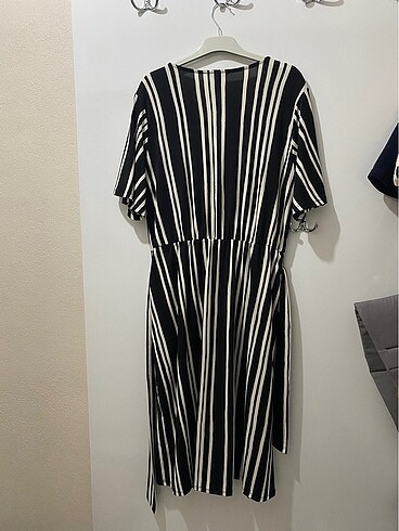 H&M Çizgili Elbise