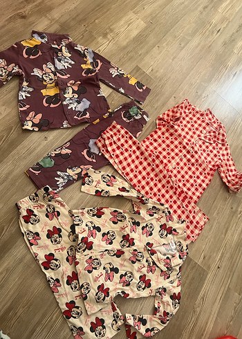 Lc Waikiki Kız Çocuk Uzun Kollu Desenli Pijama Takımları 3 adet