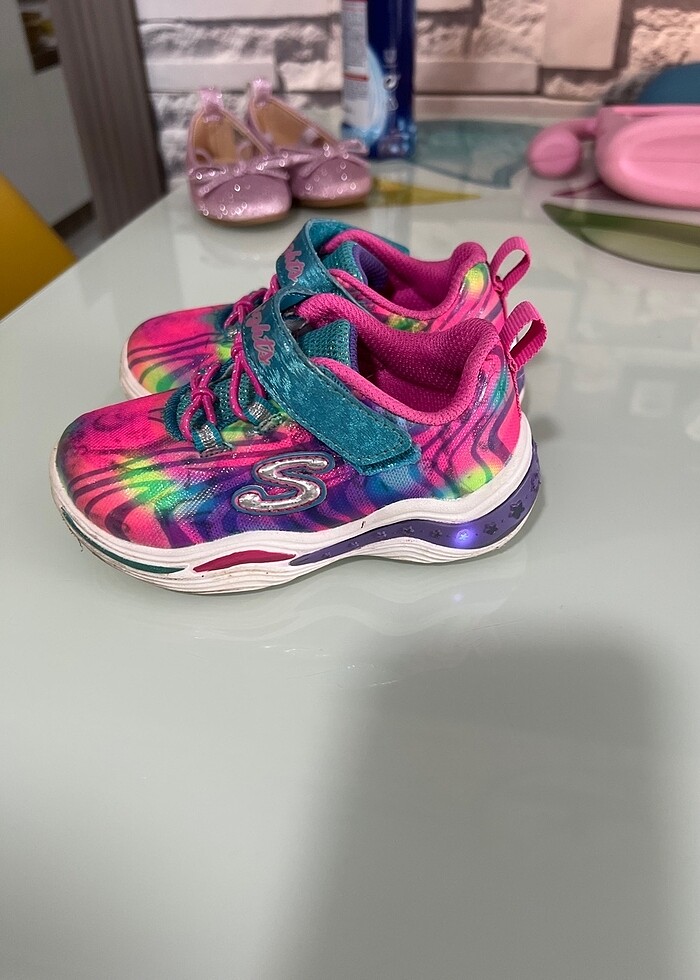 Skechers spor ayakkabı - Görsel 2