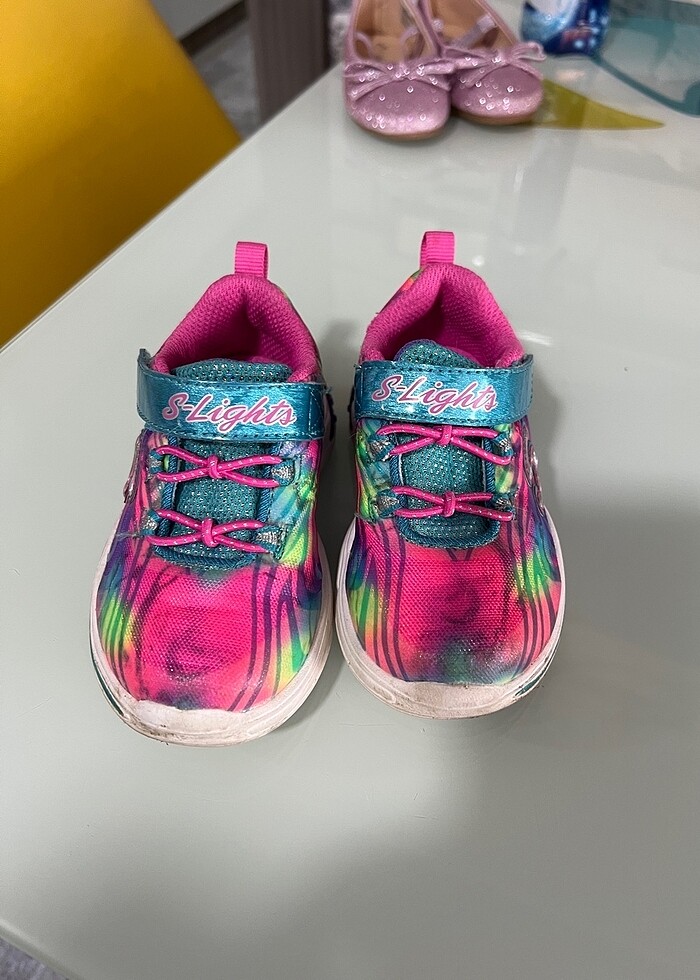 Skechers spor ayakkabı - Görsel 3