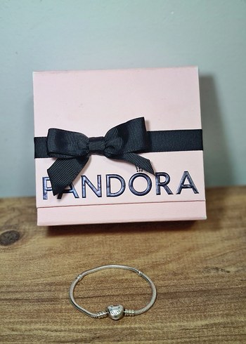 Pandora Gümüş Kadın Bileklik
