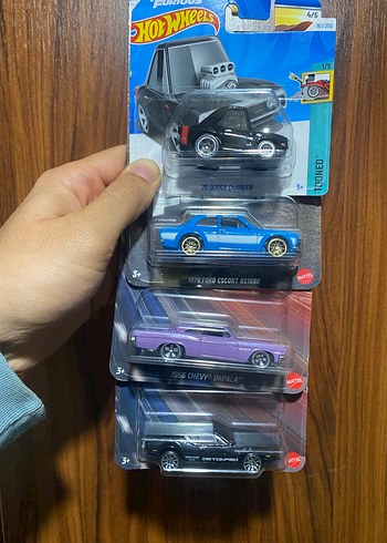  Beden Renk Hotwheels Fast&Furıous premium - uzun kart lot