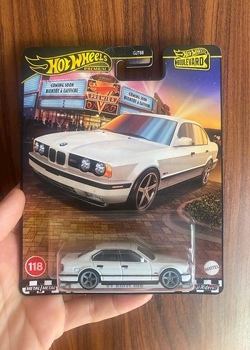 Hot Wheels Premium 91 BMW M5