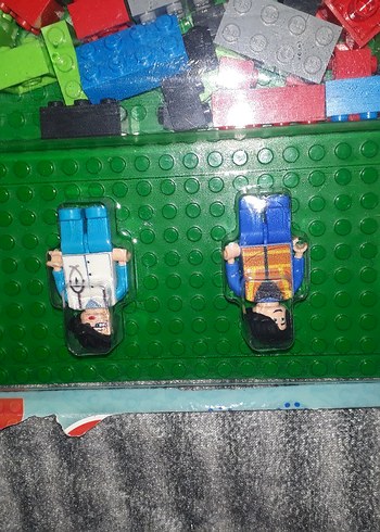 Beden Renkli Lego Blokları ve Figürler