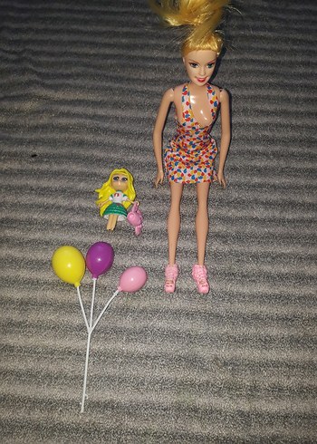  Beden barbie bebek balon ve küçük bebek hediyeli