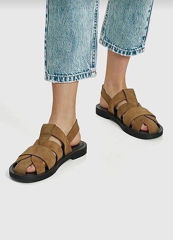 41 Beden Pull and Bear