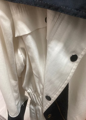 Düğmeli Midi Beyaz Kadın Trençkot - Görsel 8