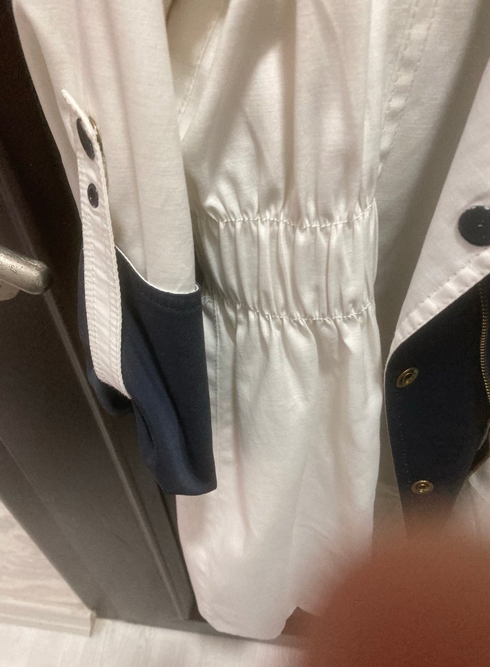 Düğmeli Midi Beyaz Kadın Trençkot - Görsel 3