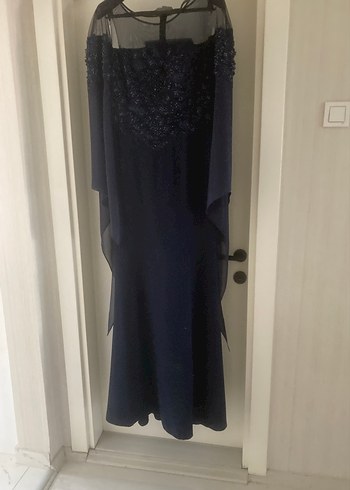 Diğer Lacivert Uzun Kollu İşlemeli Gotik Abiye Elbise