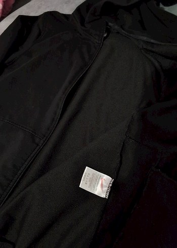 Nike Siyah Fermuarlı kapüşonlu - Görsel 3