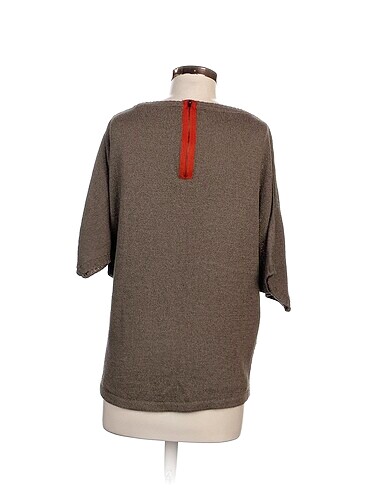 m Beden Batik Bluz %70 İndirimli.