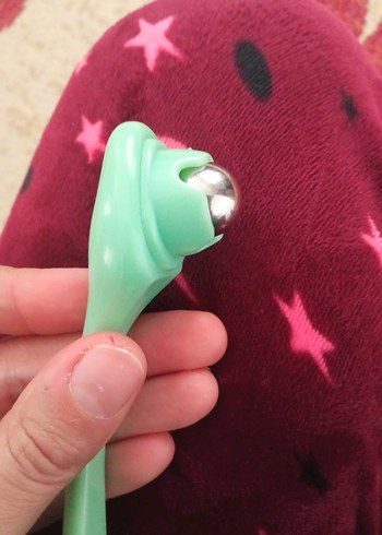 Turkuaz Renkli gözaltı masaj Aleti - Görsel 2