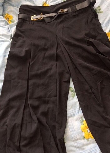 Zara Pantolon 