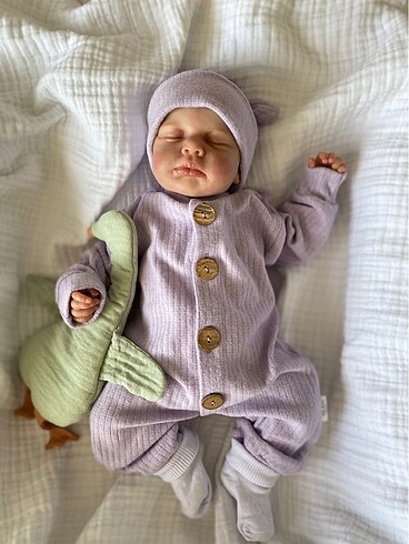 Reborn oyuncak bebek