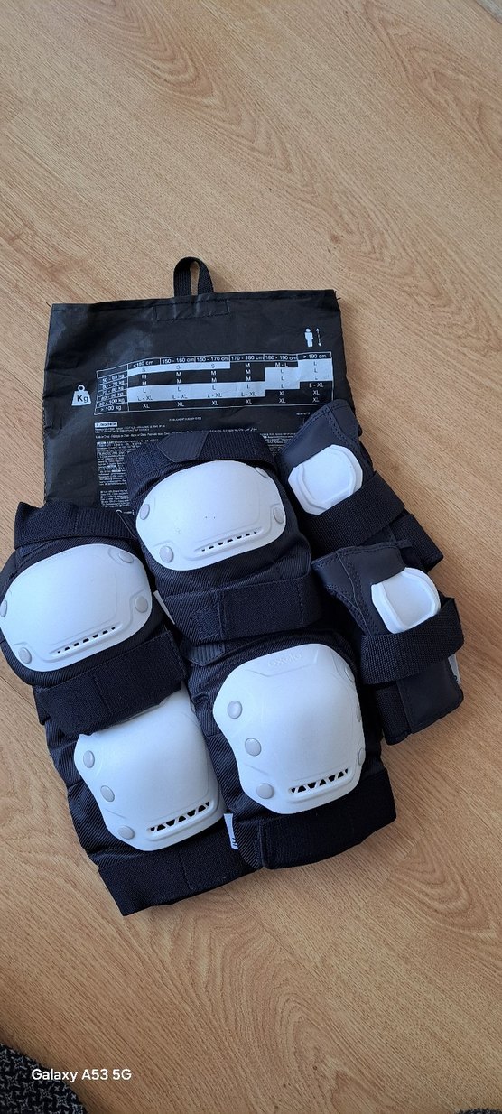 Beyaz Koruyucu Diz Pedleri Cırtlı - Görsel 3