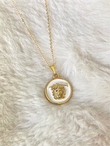 Bershka Gold Versace Medusa Sembol Kolye