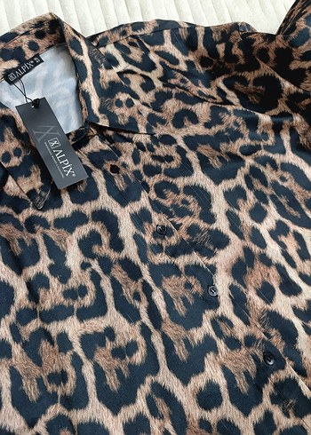 Leopar Desenli Kadın Uzun Kollu Gömlek - Görsel 3