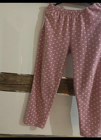 l Beden Pijama takımı