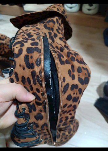 Dollhouse Marka Leopar Desenli Süet Yüksek Topuklu Çizme - Görsel 4