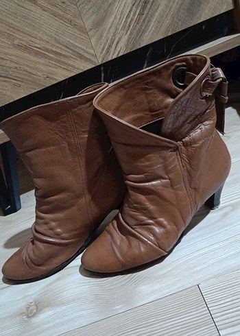 Gerçek Deri Tokalı Topuklu Kadın Bot - Görsel 3