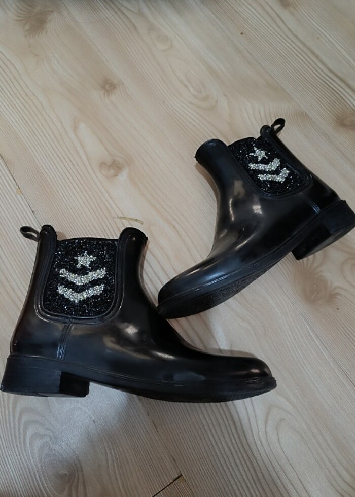 Yağmur Botu - Görsel 2