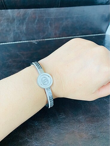 Diğer GUCCİ çelik kelepçe